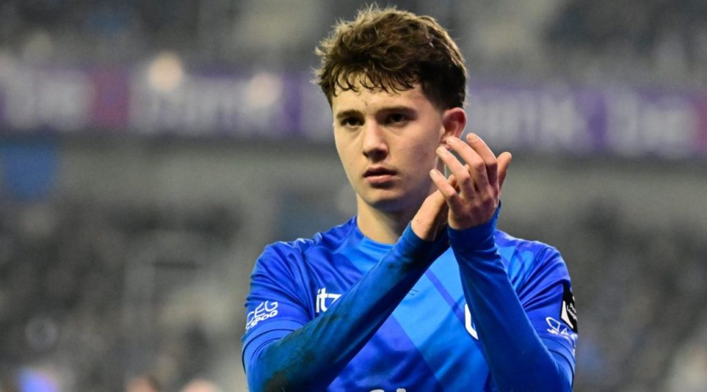 ปืนใหญ่เตรียมทุ่ม! เด็กเทพกรีก 17 ปี  ค่าตัวพุ่งทะลุเพดาน!