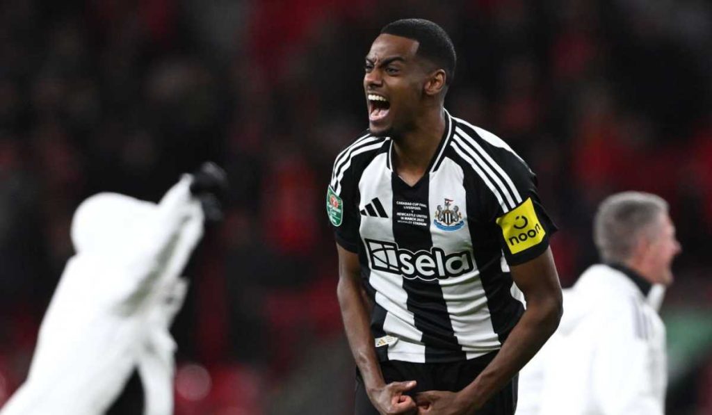 ลิเวอร์พูลทุ่ม 2.8 ล้านล้าน! คว้าตัว อิซัค ดาวยิงตัวเก่งจากนิวคาสเซิล