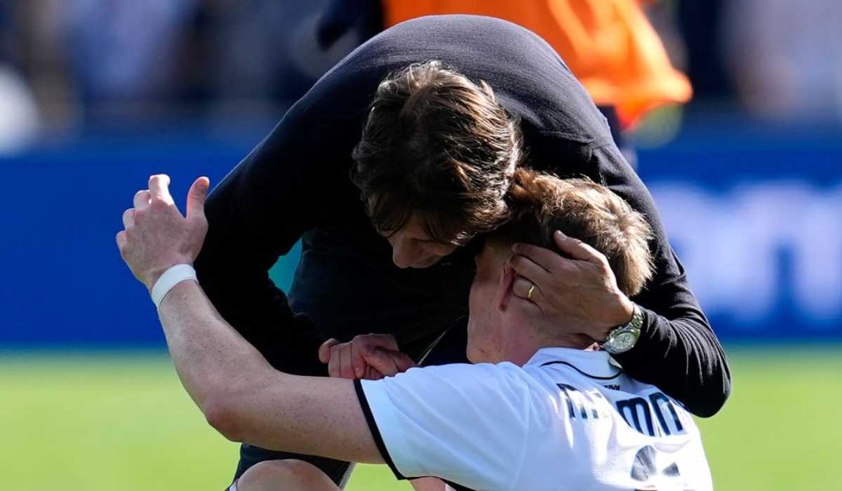 อื้อหือ! คอนเต้ งงหนัก แมนยู ปล่อยตัวเทพอย่างนี้ได้ไง?! (อึ้ง! คอนเต้ ช็อก แมนยู ขายดาวรุ่งราคาถูก!)