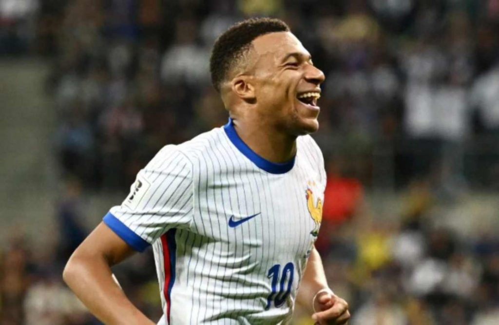 เมสซี่ฝรั่งเศส! เอ็มบั๊ปเป้ทำลายสถิติ เหนือกว่าตำนานอย่าง อองรี แล้ว!