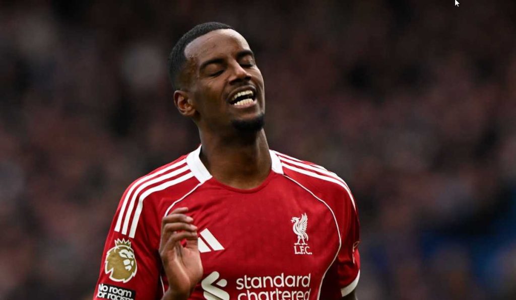 รูนีย์เตือนคล็อปป์! ลิเวอร์พูลยังไม่แกร่งพอ? ซัมเมอร์นี้ต้องเร่งเครื่อง (ไม่เกิน 600 ตัวอักษร)