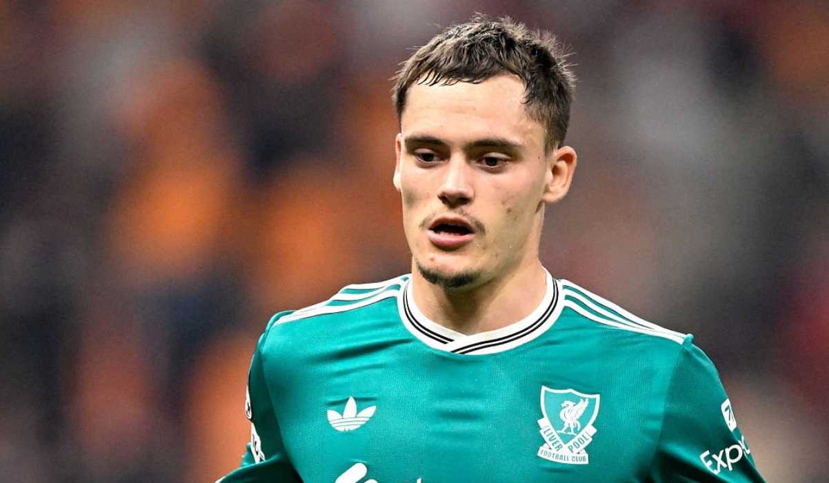 พายุโหมกระหน่ำ! คาร์ราเกอร์ ซัดแรง สล็อต ต้องกล้าดร็อป "ดาวรุ่งค่าตัวแพง" ก่อนบู๊ เชลซี