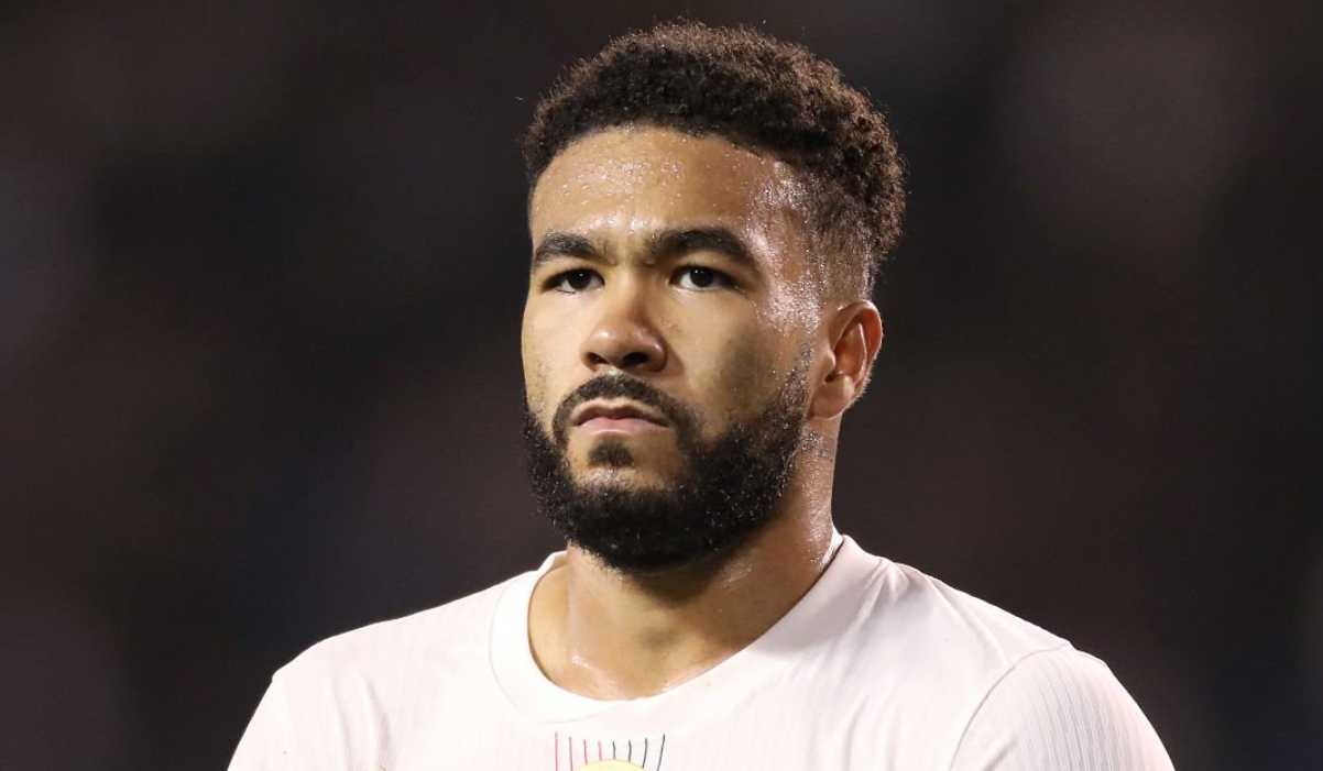 หัวหน้าทีมสิงห์บลูส์ฉุน! ติงเพื่อนร่วมทีมหลังทำแต้มหลุดมือที่อาเซอร์ไบจาน (Jud Hua Na Thim Sing Blu Choon! Ting Phuean Ruam Thim Lang Tham Taem Lut Mue Thi Asai Bai Chan)