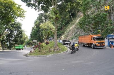 หัวข้อข่าว: ถนนสู่เบรสตาจีเปิดก่อนปีใหม่! รัฐเร่งซ่อมแซมดินถล่ม นักท่องเที่ยวเฮ!