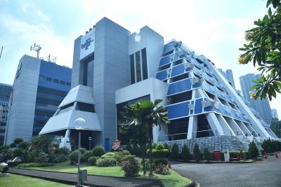 ช็อก! ทูกู อินชัวรันซ์ กำไรพุ่ง 5.9 แสนล้านรูเปียห์! เคล็ดลับอะไรซ่อนอยู่? (Chok! Tugu Insurance Kamrai Phung Ha Sip Kao Saen Lan Rupiah! Khlet Lap Arai Son Yu?) (Terkejut! Tugu Insurance Untung Meroket 5,9 Triliun Rupiah! Rahasia Apa yang Tersembunyi?)