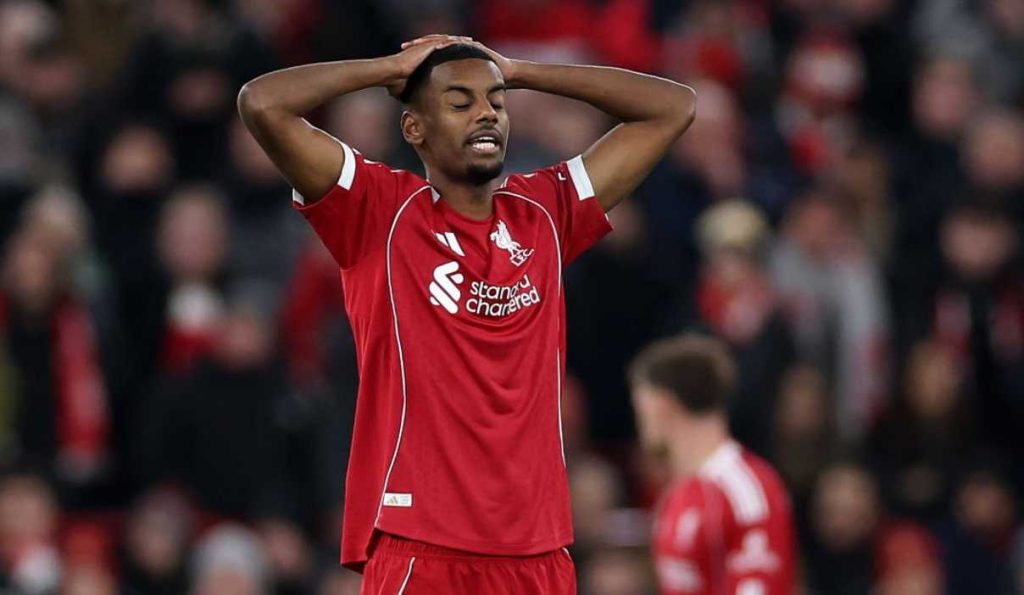 โอ้โห! อิซัคเปิดใจ! ทำไมถึงทิ้งนิวคาสเซิล? บอสโฮว์ถึงกับของขึ้น!! โอ้โห! อิซัคเปิดใจ! ทำไมถึงทิ้งนิวคาสเซิล? บอสโฮว์ถึงกับของขึ้น!!