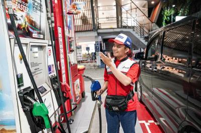 ยอดพุ่งกระฉูด! Pertamax ทะลุ 21,000 ลิตร/วัน ช่วงเทศกาล: เปิดเบื้องหลังกลยุทธ์พลังงานที่ทำให้ทุกคนอุ่นใจ!