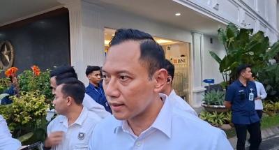 พลิกโฉมประเทศ! 'AHY' เปิดแผนเด็ด เปลี่ยนพื้นที่ย้ายถิ่นฐาน สู่ขุมทรัพย์เศรษฐกิจแห่งใหม่ ดึงดูดนักลงทุนทั่วโลก!