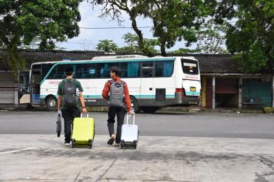โอกาสทองแห่งปี 2026! รัฐบาลอินโดฯ ทุ่ม 401 คัน ขนคนกลับบ้านฟรีช่วงอีดิลฟิตรี – ลงทะเบียนด่วน โควตาจำกัด!