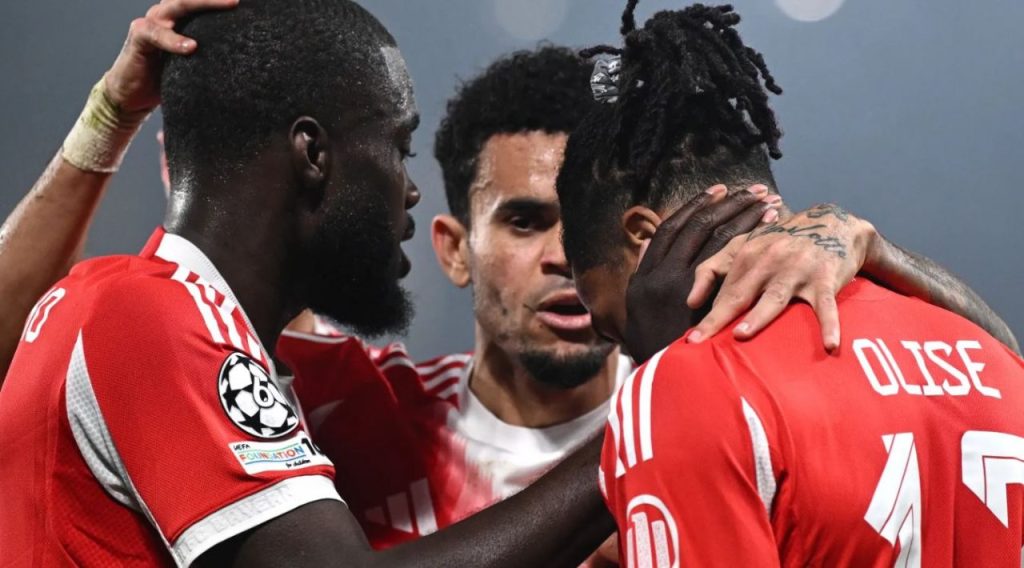 บาเยิร์นระเบิดฟอร์ม! ไร้เคนก็โหดได้ โอลิเซ่โชว์เทพถล่มอตาลันต้าคาบ้าน 6-1 UCL รอบ 16 ทีม