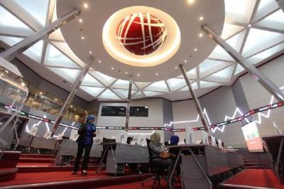 สัญญาณเตือนจากตลาดหุ้นอินโดฯ! IHSG สัปดาห์หน้ามีแววทรุด? นักวิเคราะห์ชี้เป้าสำคัญที่นักลงทุนต้องจับตา!