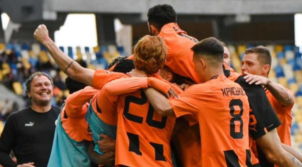 เดิมพันแชมป์ถ้วยในประเทศ! AZ ตัดสินใจพักตัวหลัก ผลลัพธ์สุดช็อก ตกรอบยุโรปคาบ้าน