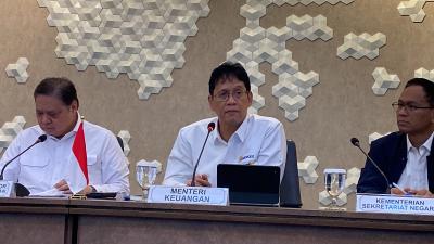 belanegara - รัฐมนตรีว่าการกระทรวงการคลัง ปูร์บายา ยูดี ซาเดวา ได้ออกมายืนยันอย่างหนักแน่นว่า รัฐบาลได้ตัดสินใจยกเลิกแผนการเก็บภาษีมูลค่าเพิ่ม (PPN) สำหรับการใช้บริการทางด่วนอย่างเป็นทางการ พร้อมทั้งระงับนโยบายภาษีเพิ่มเติมที่เคยพุ่งเป้าไปที่กลุ่มผู้มีรายได้สูง การเคลื่อนไหวครั้งสำคัญนี้มีขึ้นท่ามกลางสถานการณ์ที่เศรษฐกิจของประเทศยังคงอยู่ในช่วงของการฟื้นตัว ซึ่งรัฐบาลให้ความสำคัญกับการไม่สร้างภาระภาษีเพิ่มเติมแก่ประชาชนจนกว่ากำลังซื้อจะกลับมาแข็งแกร่งอย่างแท้จริง