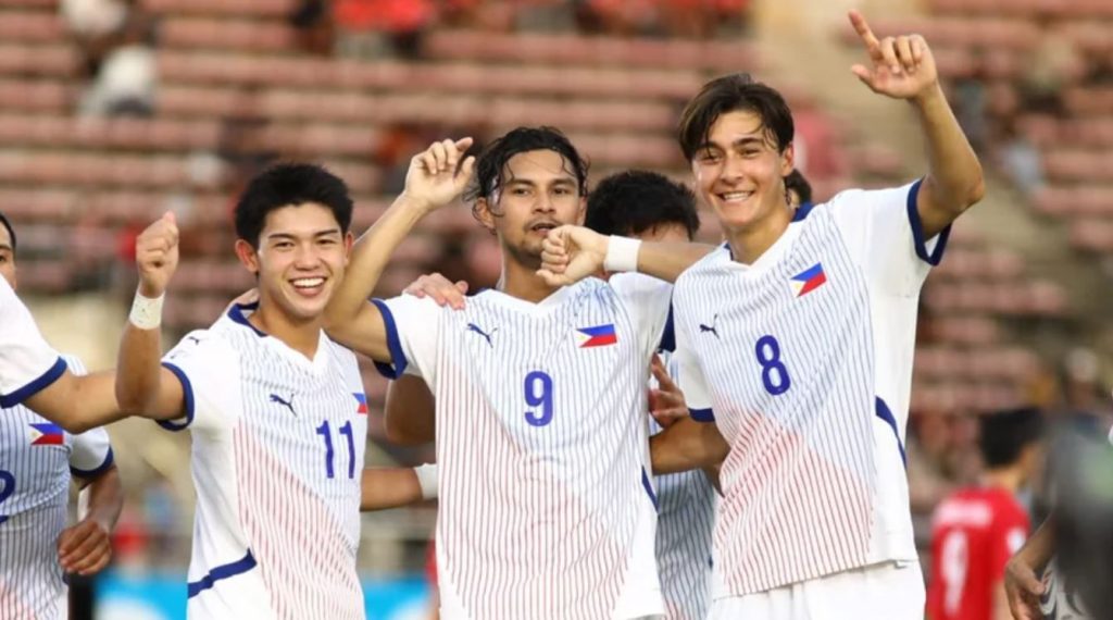 พลิกนรก! ใบแดงดับฝันลาว ฟิลิปปินส์รัวแซง 4-1 ประเดิมชัย AFF 2026 สุดระทึก!