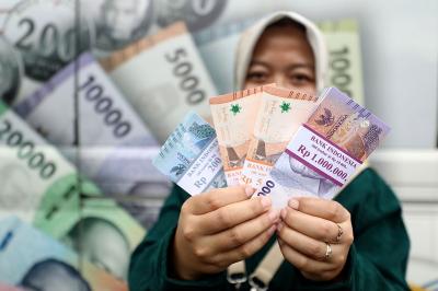 เช็กด่วน! เตรียมรับเงินก้อน 900,000 รูเปียห์ เผยวิธีตรวจสอบสิทธิ์รับเงินช่วยเหลือ BLT ประจำเดือนกันยายน 2569 ใครมีชื่อบ้างต้องดู